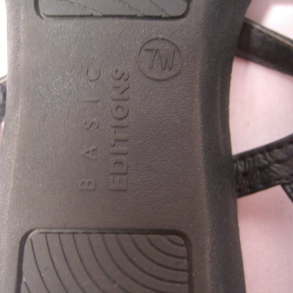 Strappy Sandals Black Leather Uppers Basic Editions 7W Adjustable Straps - Picture 4 of 6